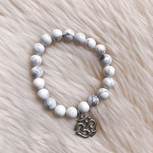 White Howlite Stretch Bracelet